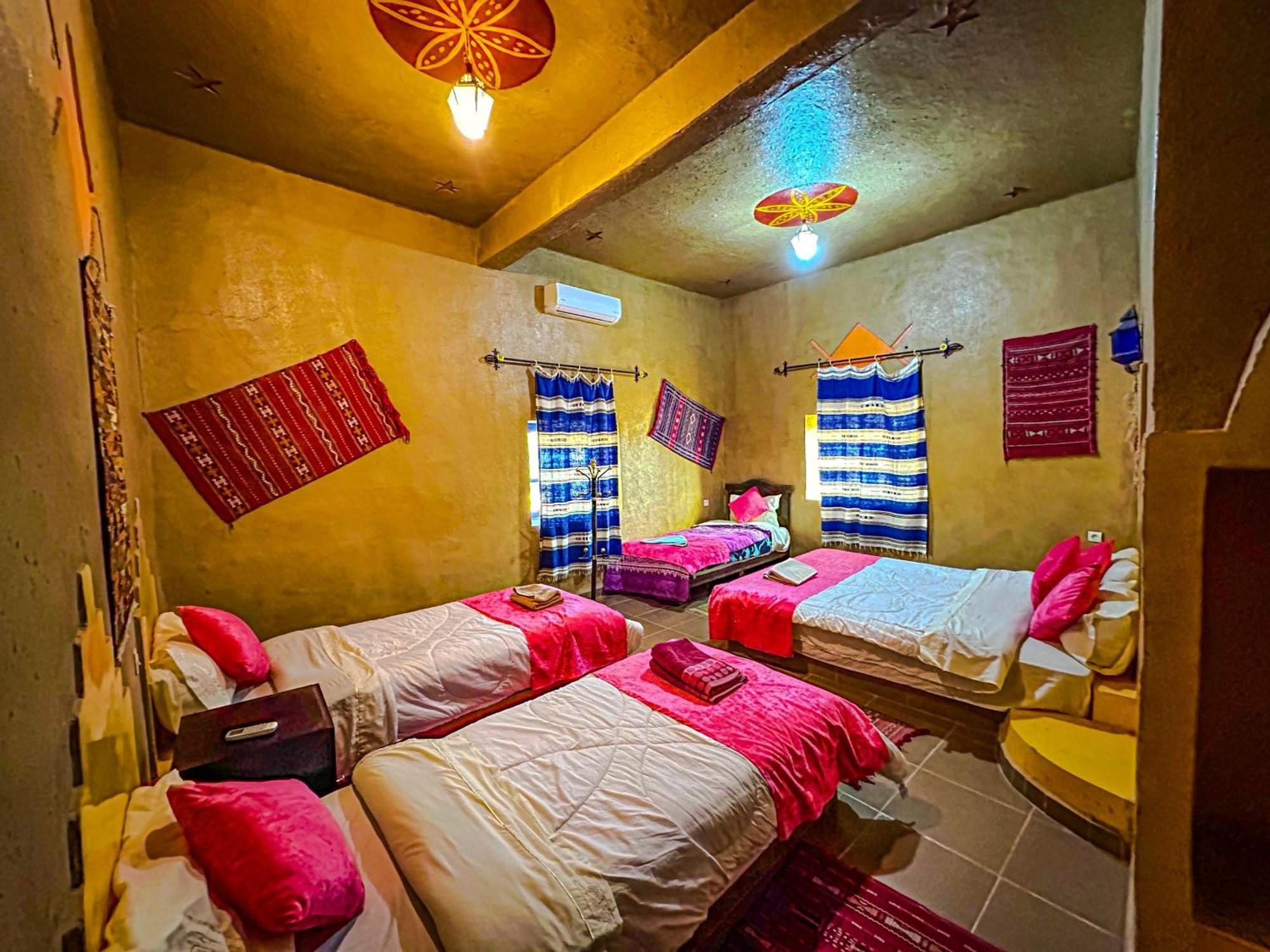 Riad Les Roches Merzuga Kültér fotó